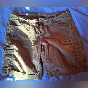 Faded Glory Women's Black Cargo Shorts